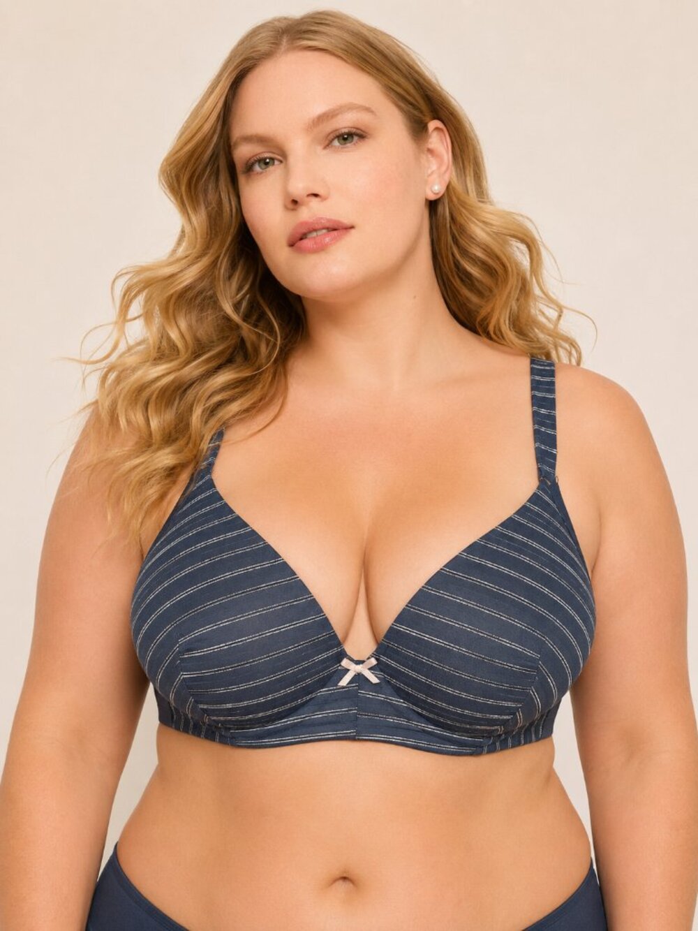 Cacique Simply Wire Free T Shirt Bra 40H Navy Stripe NWT